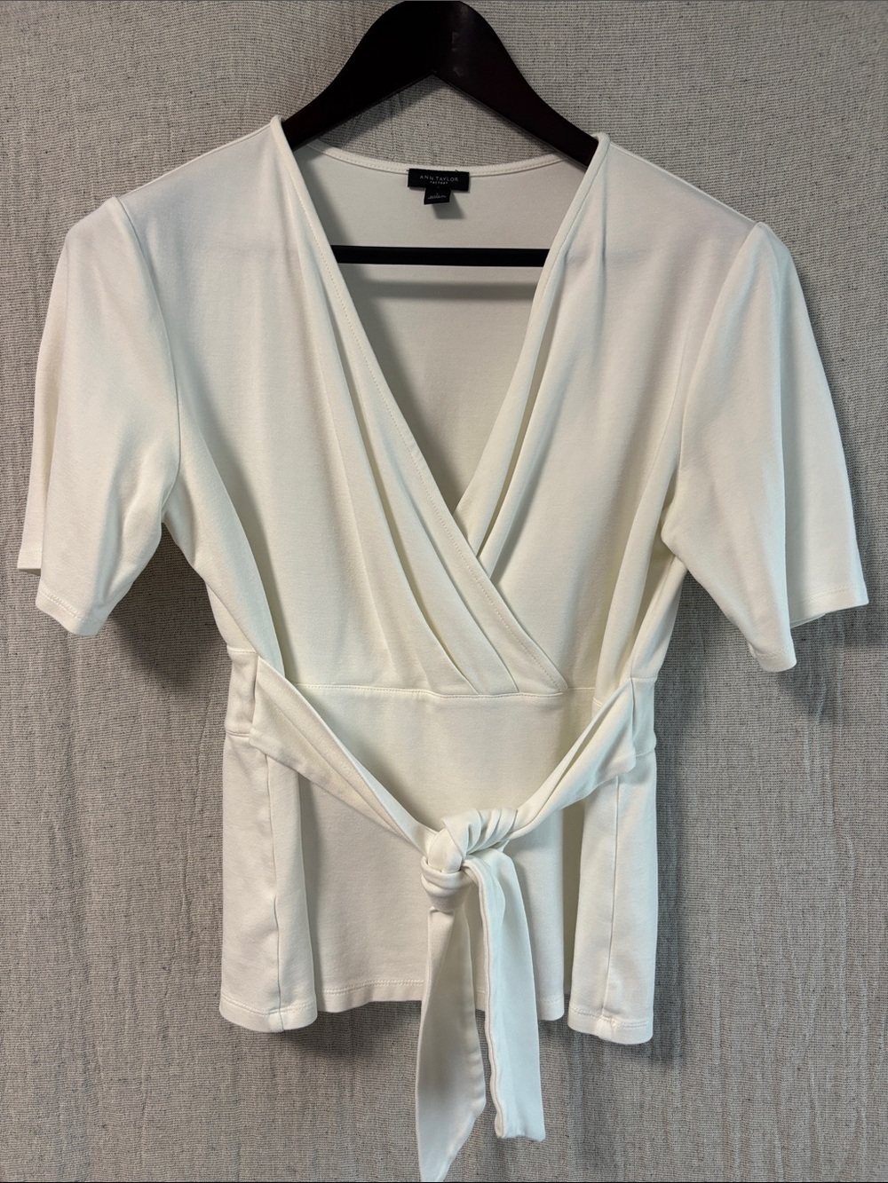 Ann Taylor Factory Cream Wrap Tie-Waist Short Sleeve Top